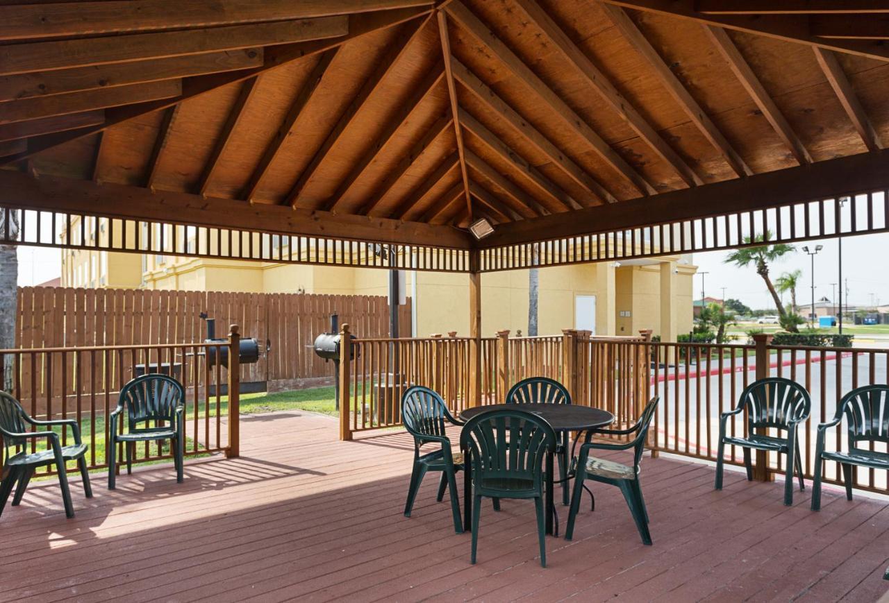 La Quinta By Wyndham Houston Channelview Cloverleaf Ngoại thất bức ảnh